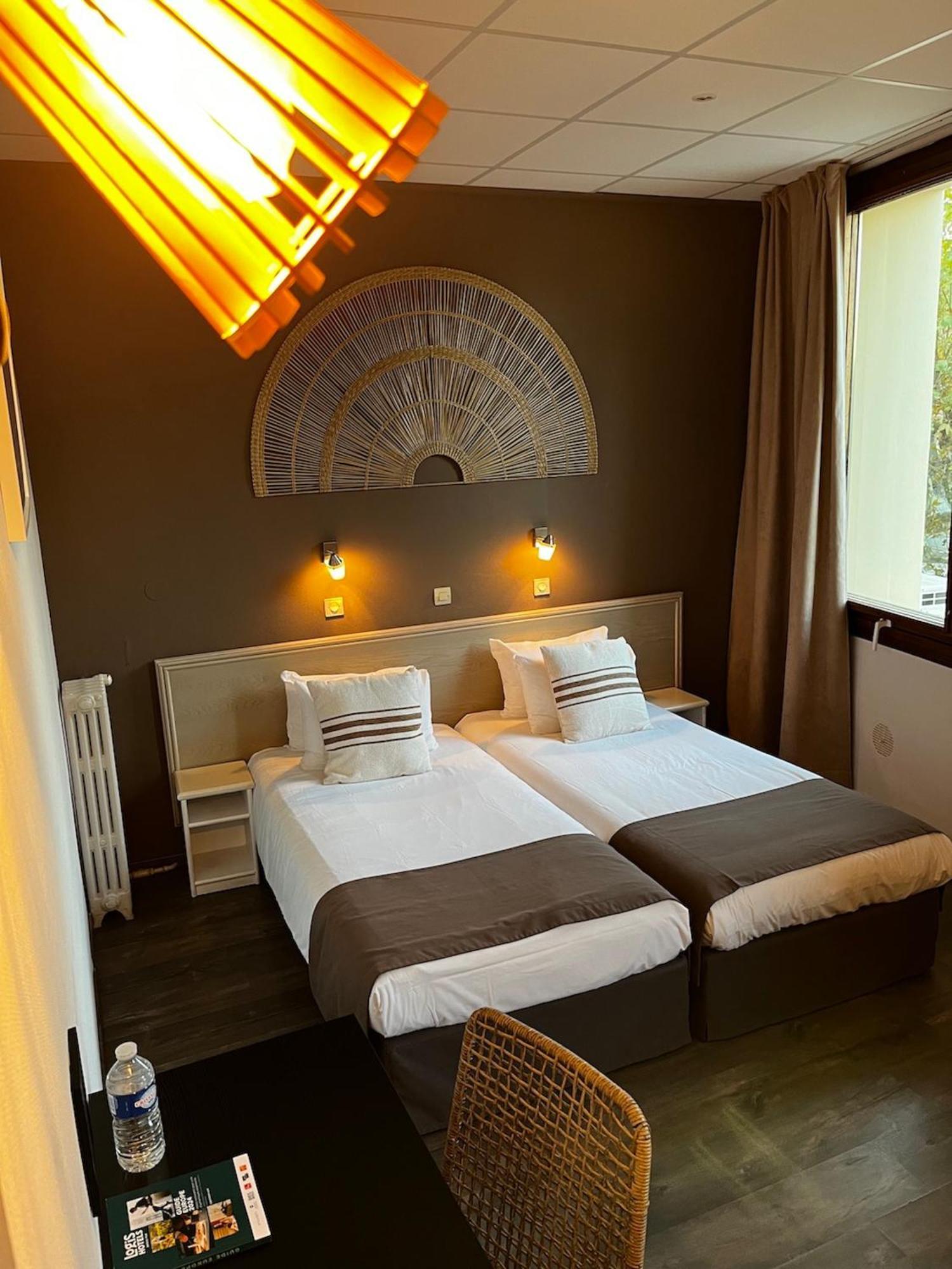 Cit'Hotel Le Louvre Orange Orange  Bagian luar foto